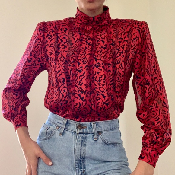 Vintage Tops - Vintage Red Animal Print Puffy Big Sleeved Blouse
